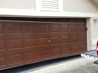 Garage Door Emergency Service In Hugo